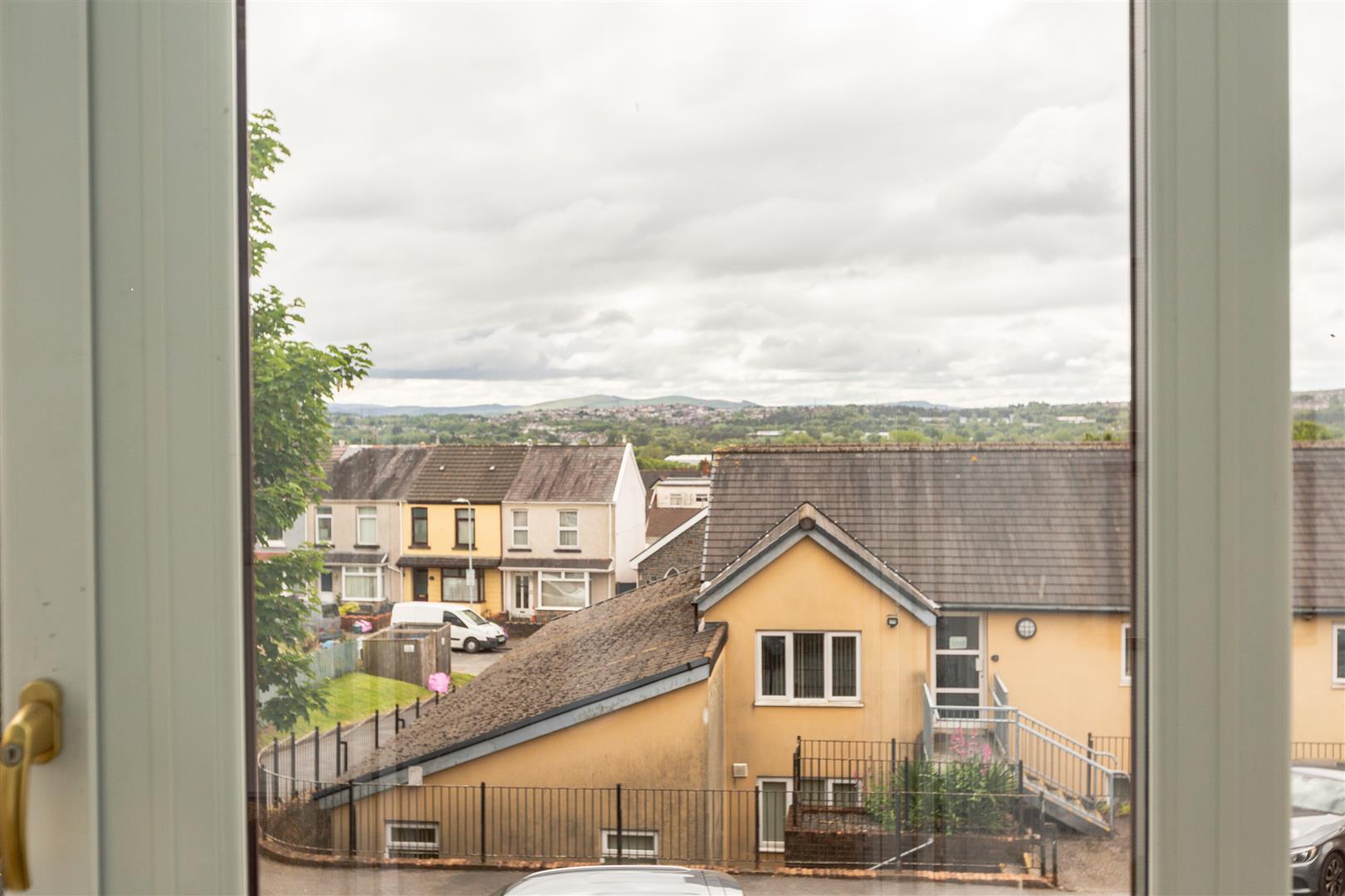 Bryneithin Terrace, Morriston, Swansea, SA6 7AD
